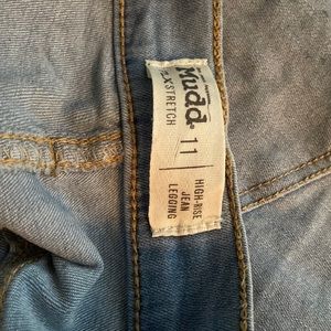 Size 11 Mudd high rise stretch jeggings
